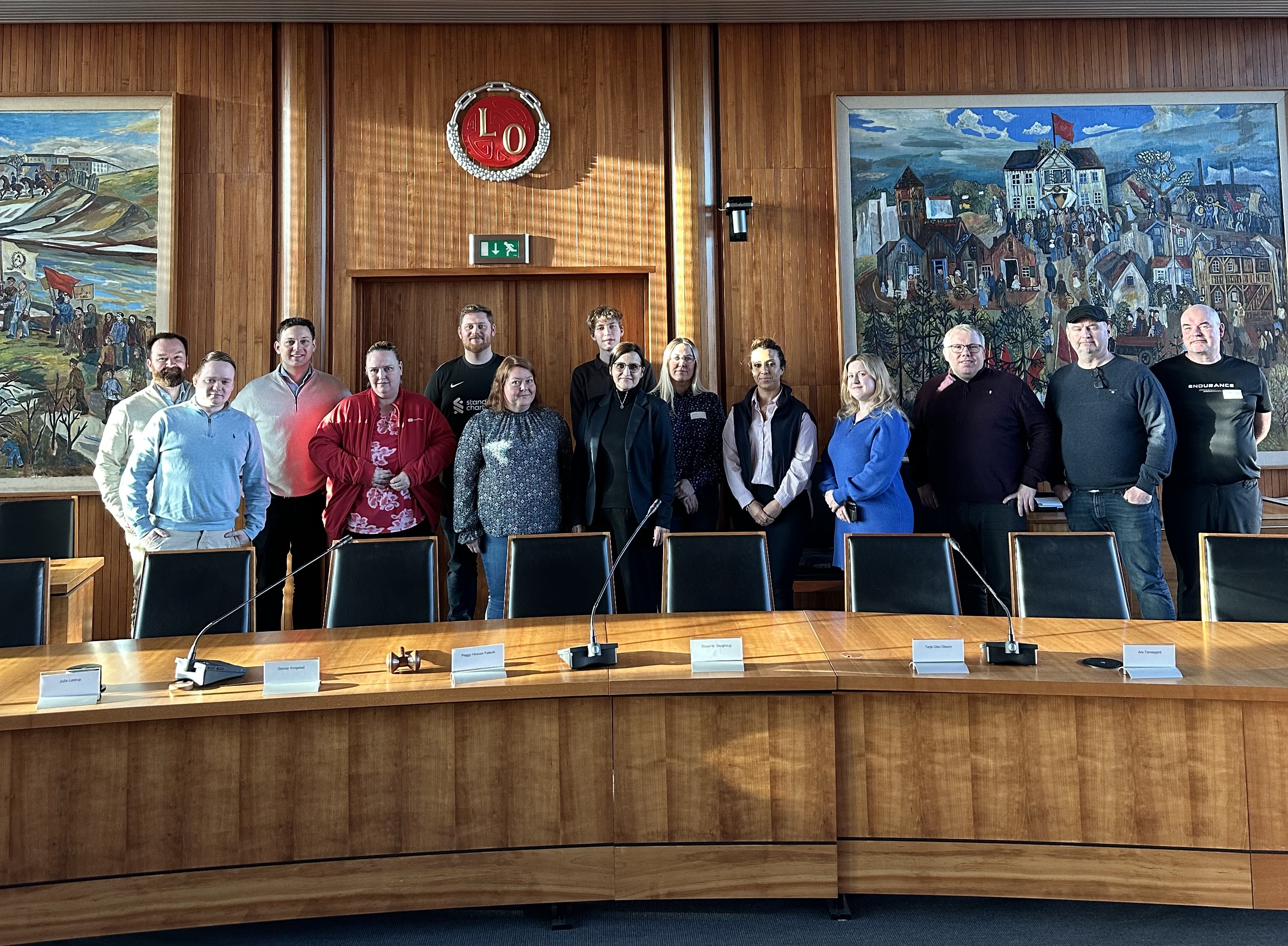 Bilde av kursdeltakere i LOs tillitsvalgsskolering.