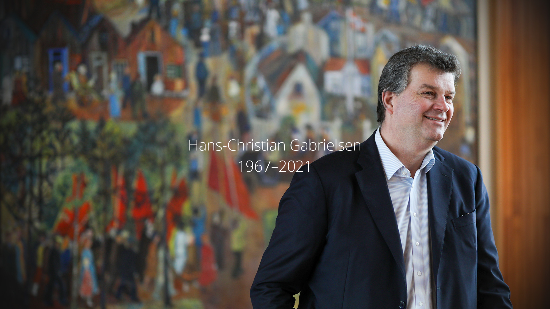 Bilde av LO-leder Hans-Christian Gabruelsen i sekretariatsalen i LO: