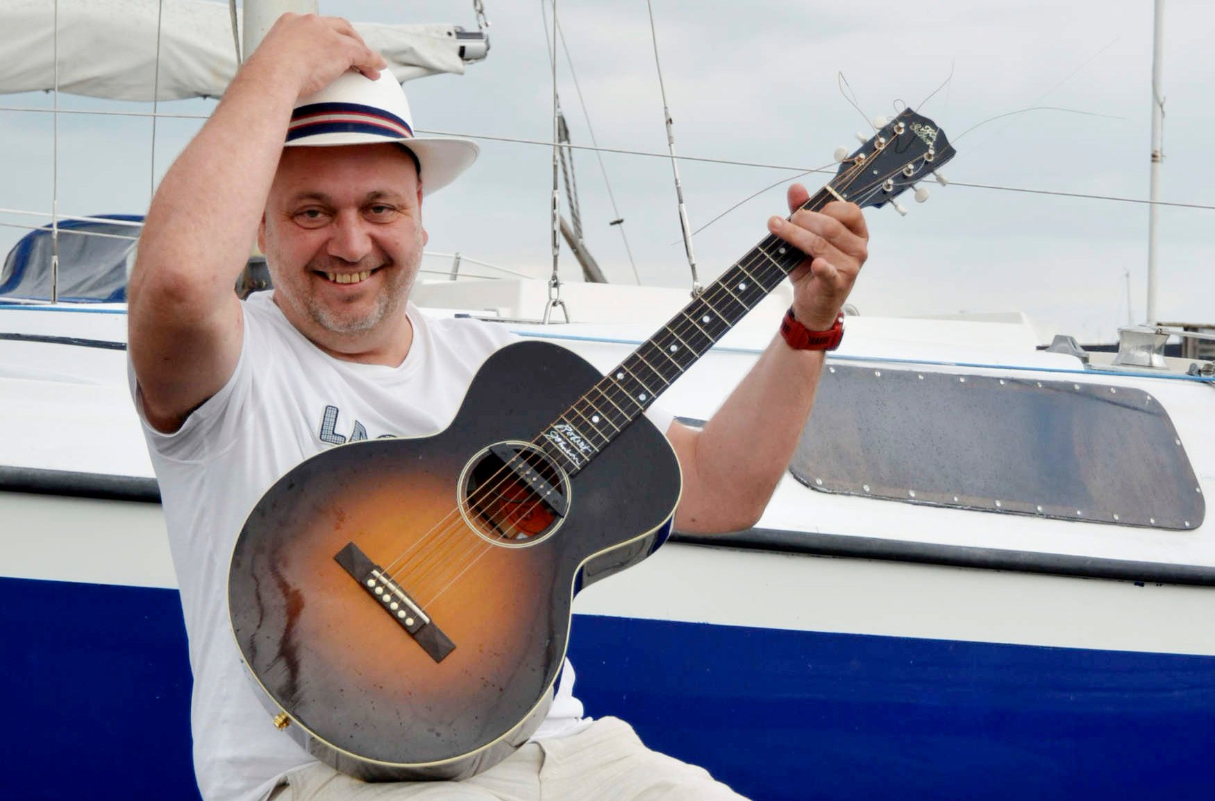 Bernt Torp har takke ja til å være vår konferansier. Han vil lede oss igjennom arrangementet med god stemning og bra msuikk! FOTO: Halden Arbeiderblad/DAVID WILLIAM ØYNES