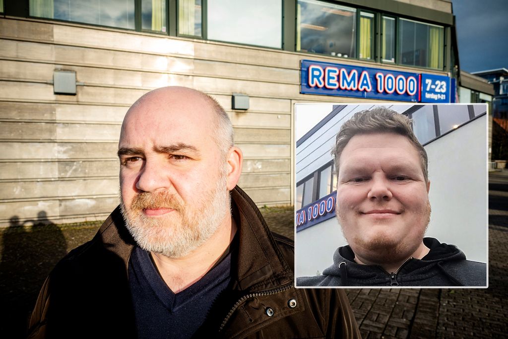 To menn foran et bygg med Rema 100 skilt