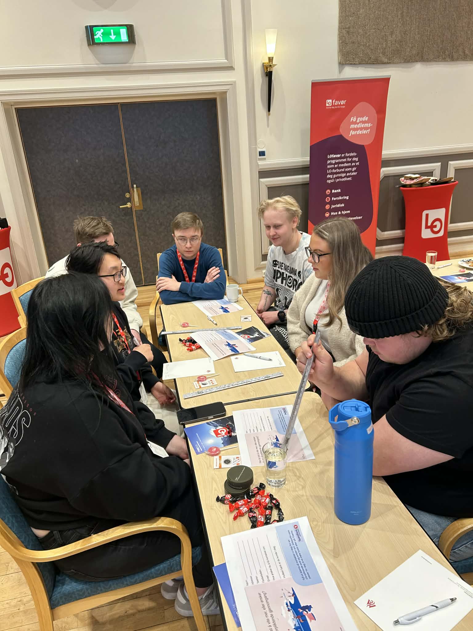 Det jobbes hardt med gruppearbeid