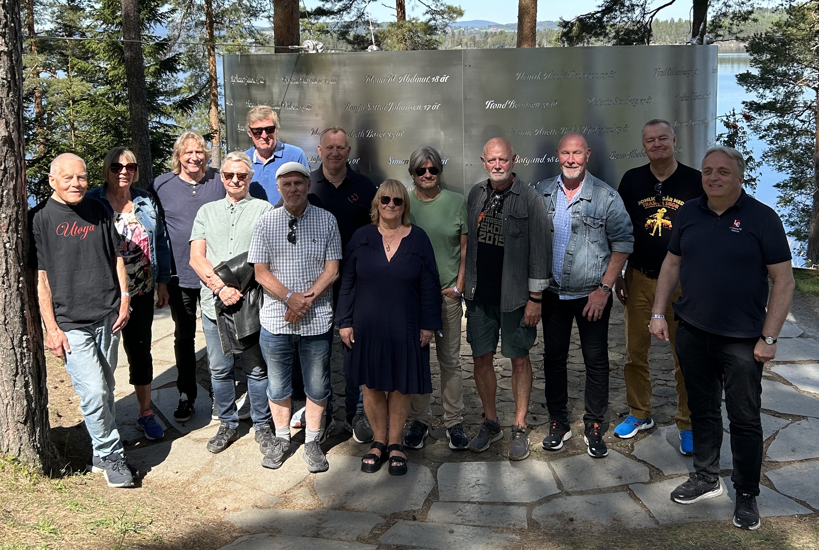 Bluesutvalget til LO på Utøya