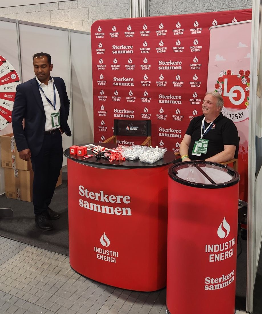 LO stand på industriuka.jpg